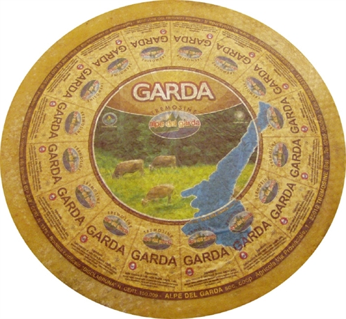 Formaggio Garda(modnet) som parmesan